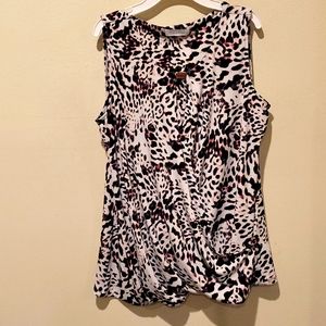 ❤ CALVIN KLEIN SLEEVELESS KEYHOLE FAUX WRAP ANIMAL PRINT TOP, LARGE